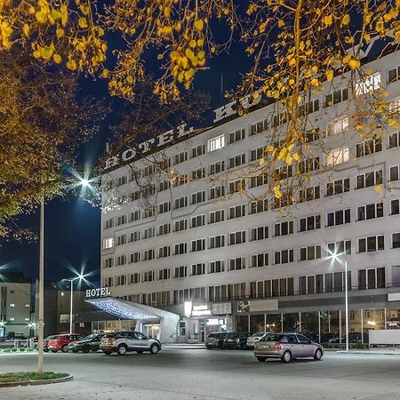 Hotel Kujawy Влоцлавек Екстер'єр фото