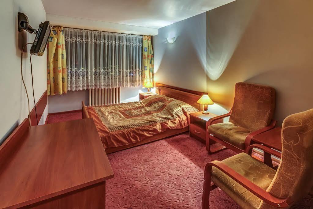Hotel Kujawy Влоцлавек Екстер'єр фото